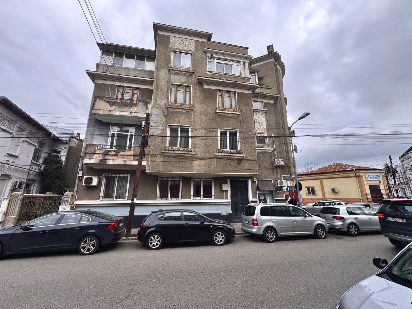Apartament în Vila Interbelica | Centrală proprie - Poză 7