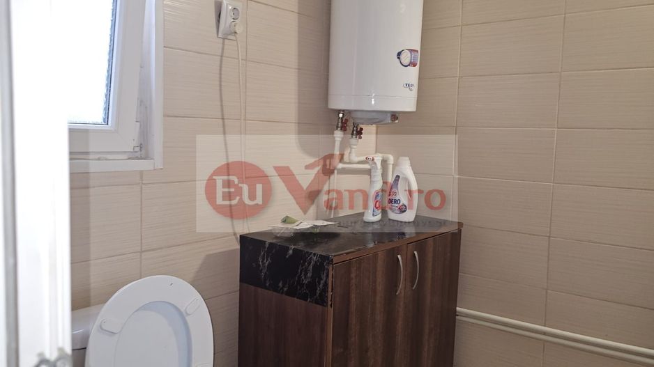 Casa 35 mp cu curte 300 mp, Micro 17 – Str. Oltului, 250 euro lunar - Poză 6