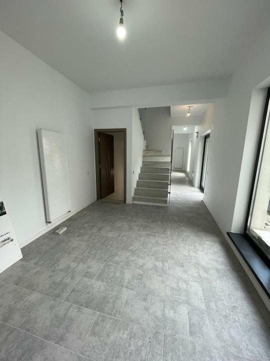 Vila de vanzare - Poză 13