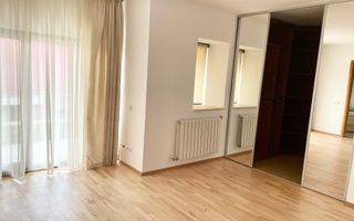 VILA CU 7 CAMERE IN COMPLEX REZIDENTIAL IN IANCU NICOLAE - Poză 9