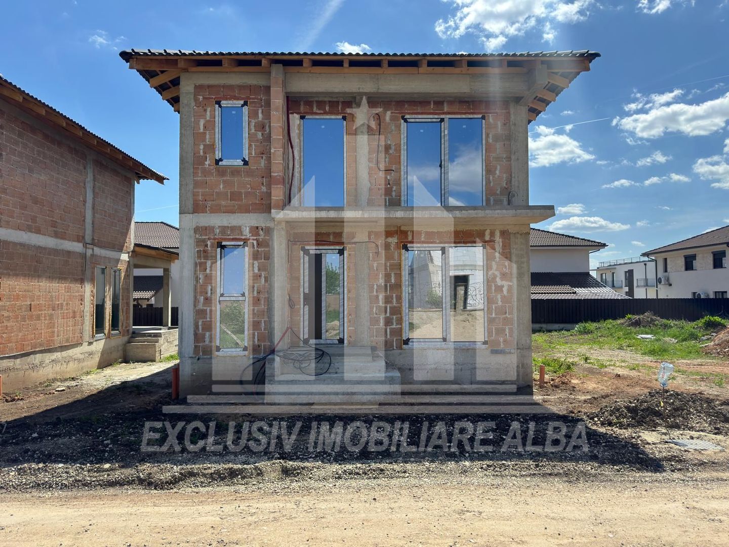 Casa individuala | P + 1 | 125 mp utili | 375 mp teren | Cetate - Poză 2