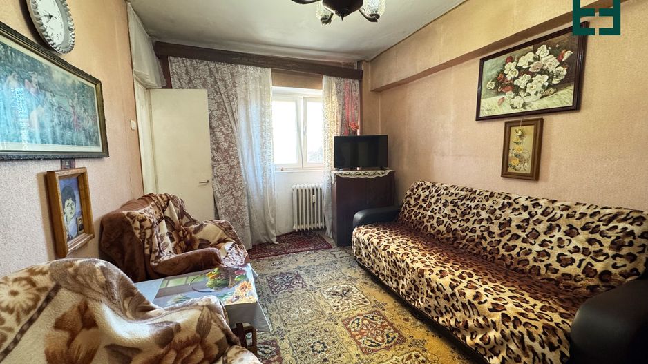 Garsoniera etajul 3 zona Aurel Vlaicu - Arad - Poză 2