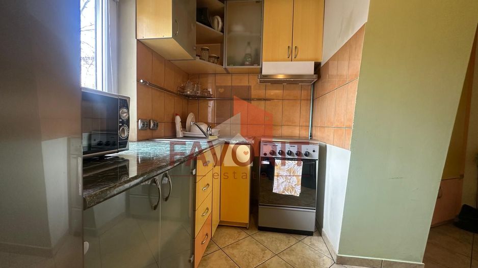 3 camere | etaj 2 | mobilat si utilat | 2 bai | 2 balcoane | zona excelenta | - Poză 5