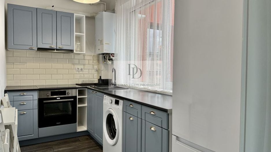 Apartament vânzare 2 camere - etaj intermediar-zona Semicentrala - Poză 2