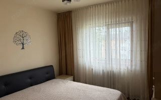 PF închiriaz apartament cu 3 camere, decomandat - Poză 4