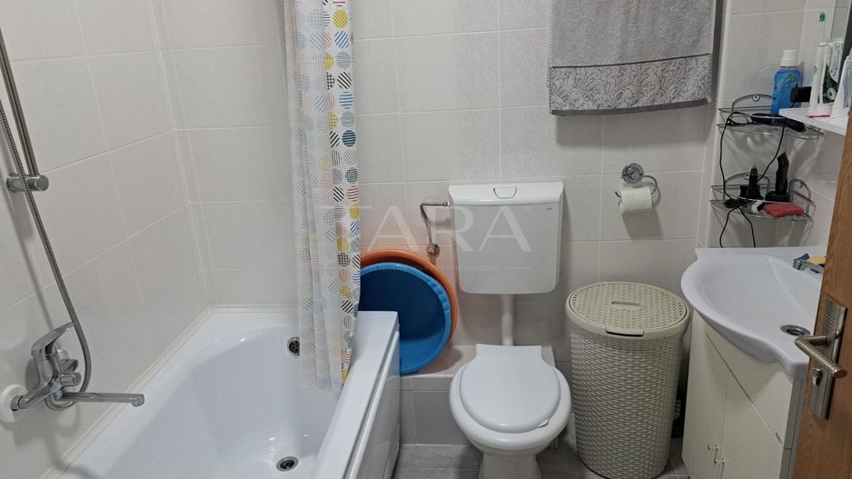 Vânzare Apartament 1 Cameră în Baciu. Parcare Subterană Inclusă. - Poză 4
