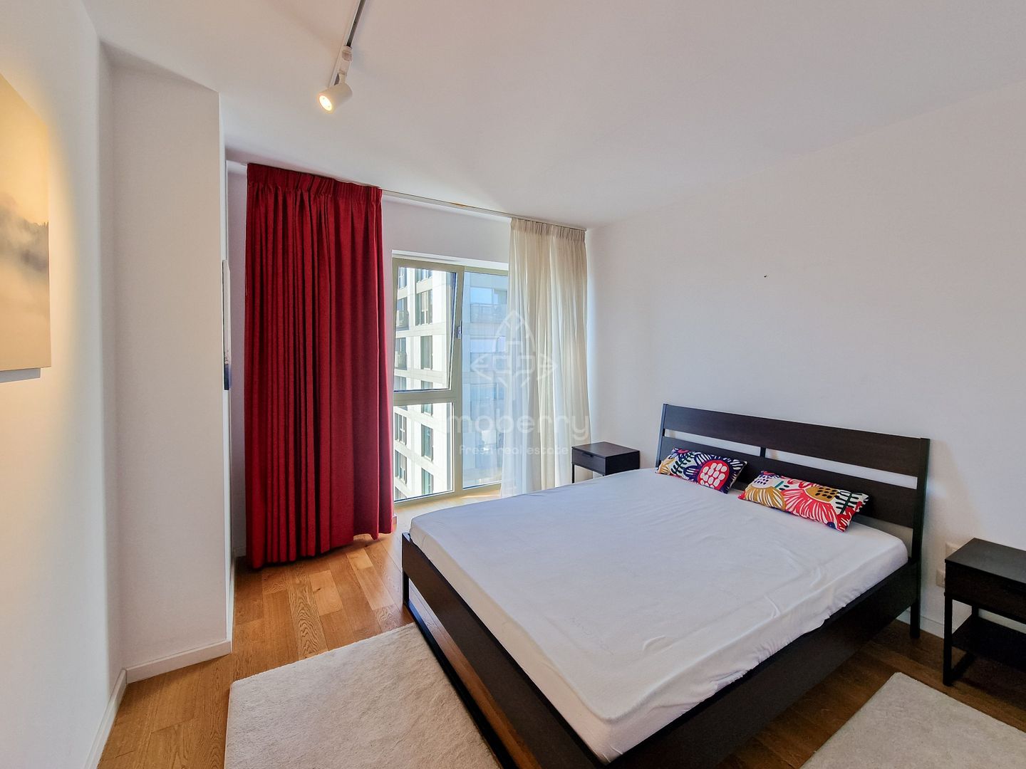 Vedere panoramica spre apus | Mobilat & utilat | 2 bai | Aviatiei Park - Poză 7