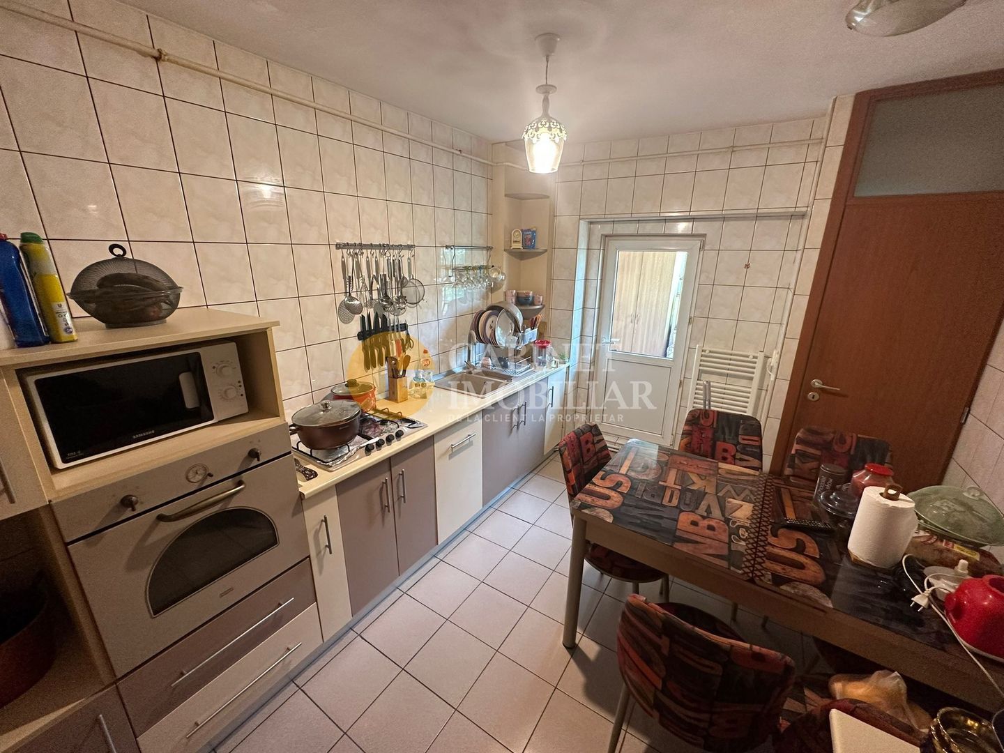 PACURARI - 3 CAMERE DECOMANDAT - ETAJ 2 - BLOC 1990 - Poză 1