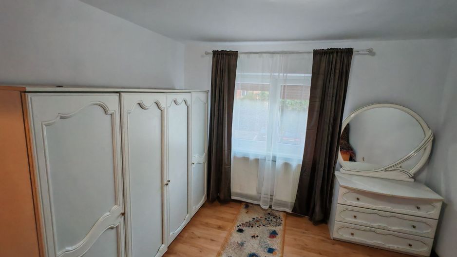 Ofer spre închiriere, pe termelung, apartament 2 camere, etaj 1n - Poză 5