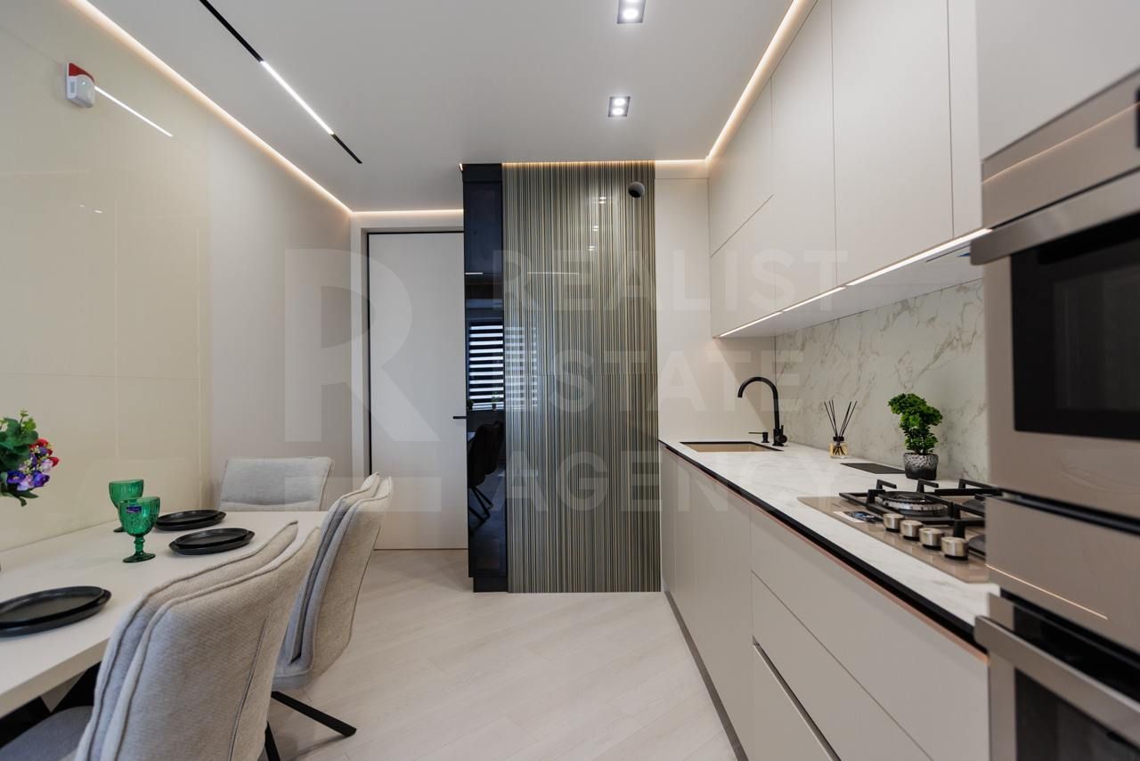 Vânzare, apartament, 2 camere + living, strada Ion Buzdugan, Buiucani - Poză 6