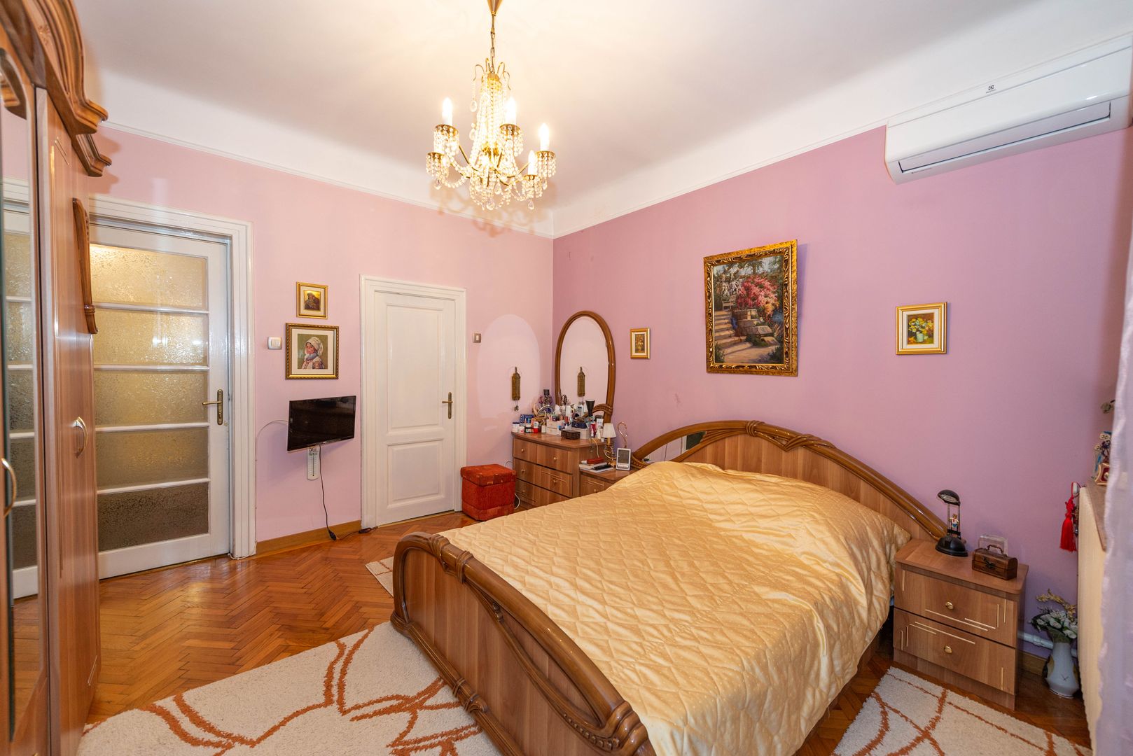 Casa de vanzare, 138 mpu, 244 teren, curte, garaj, Cartierul Domenii - Poză 9