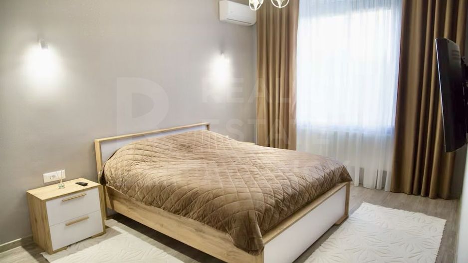 Chirie, apartament, 3 camere, bul. Ștefan cel Mare,  Centru - Poză 11