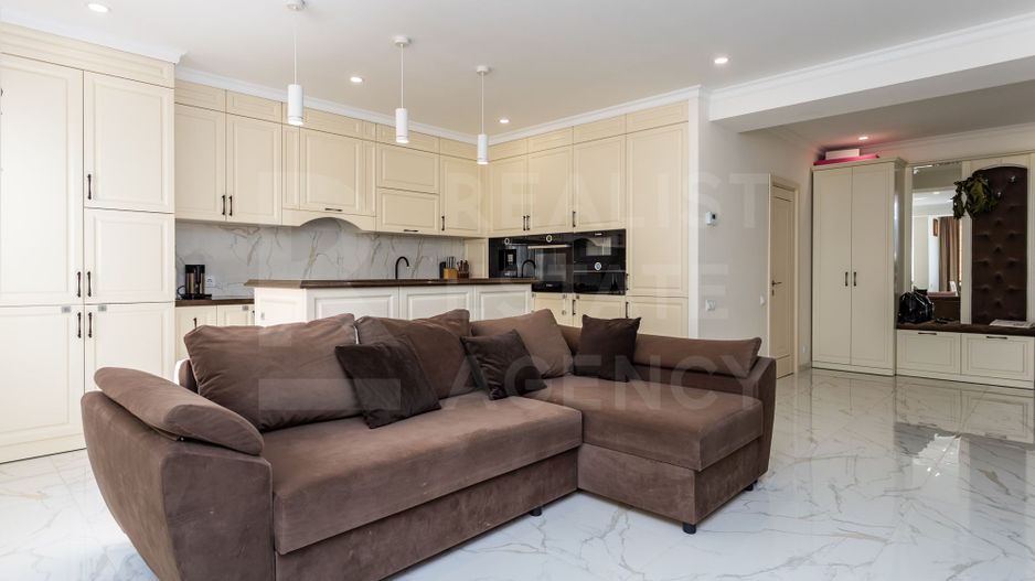 Vânzare, apartament, 3 camere, strada Sprîncenoaia, Centru - Poză 7