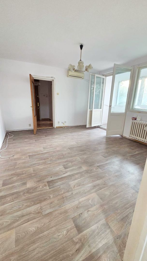 Apartament 3 camere - 2 balcoane I Zona Gorjului - Poză 1