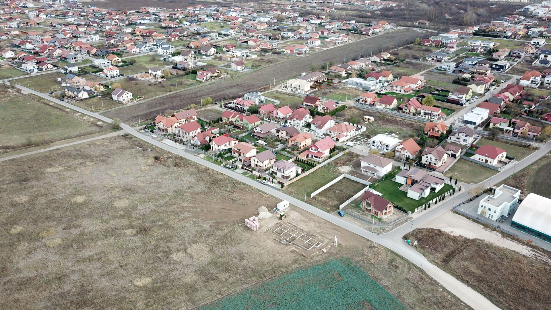 TEREN SERVICI-DEPOZITARE CALEA ARADULUI - Poză 3