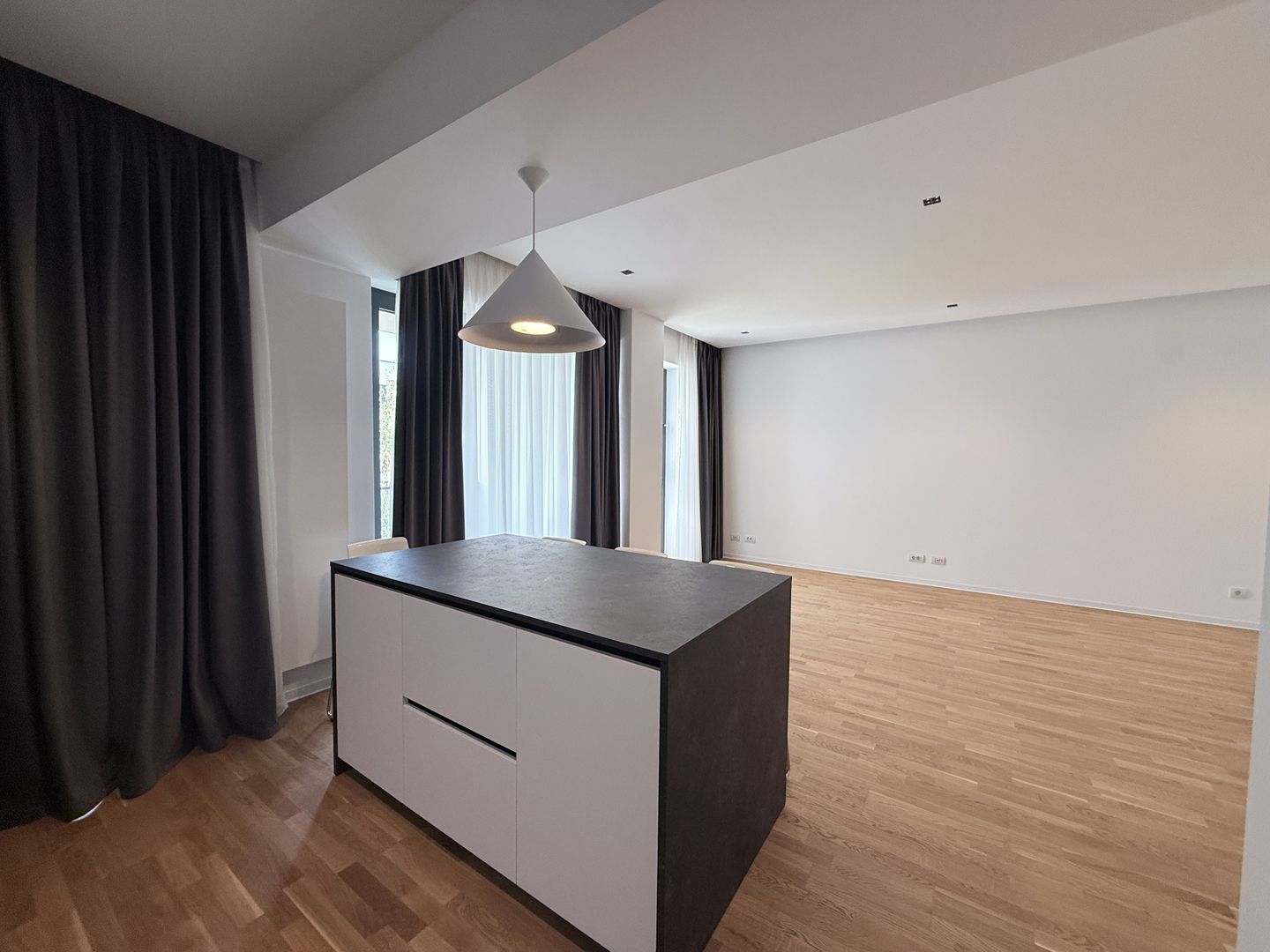 Apartament 4 camere lux | 3 bai | Parcare subterana | Residence 5 - Poză 11