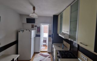 Apartament 3 camere central Falticeni-decomandat - Poză 7