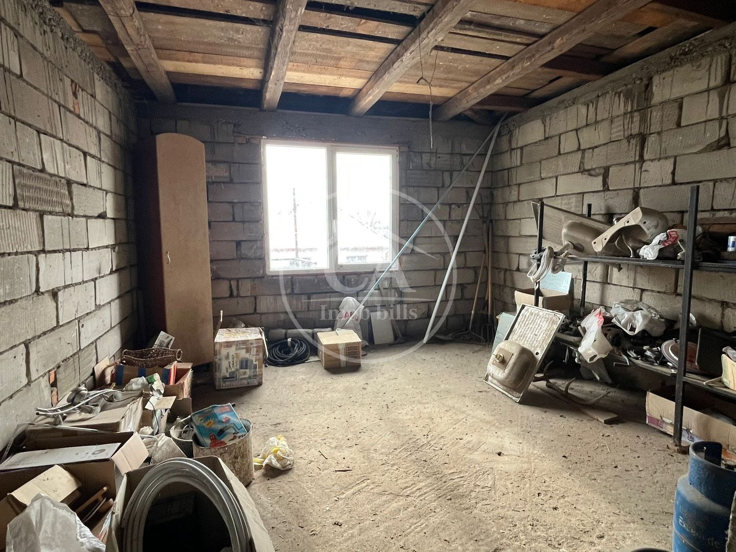 Casa de vanzare D+P+E+M cu 5 camere în Livada De Bihor - Poză 8
