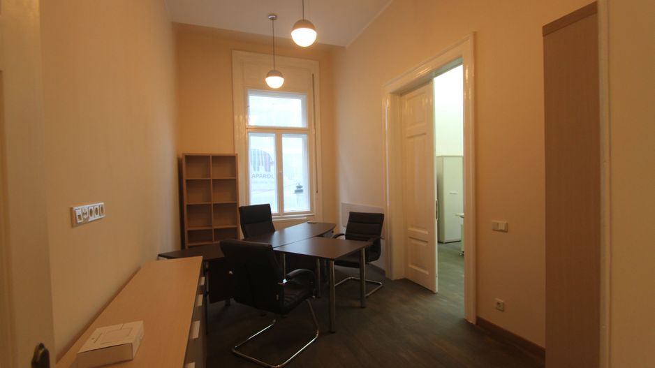 Spațiu de birouri mobilat - 120mp  în zona Unirii. - Poză 5