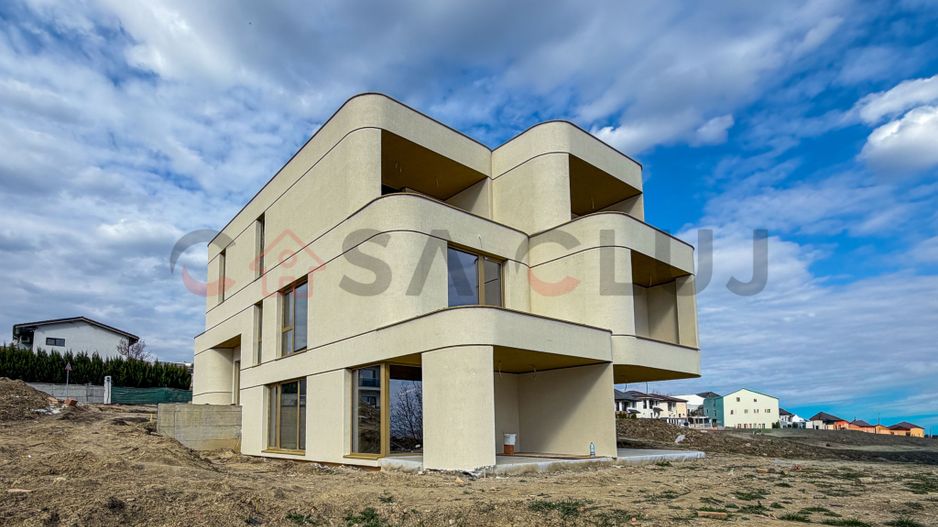 Casa zona Voronet - View superb spre oras - Poză 5