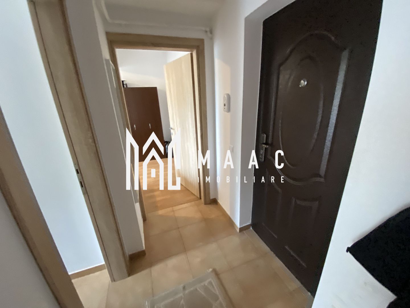 Apartament 2 camere | Decomandat | Etaj 2 | Balcon | Mihai Viteazul - Poză 3