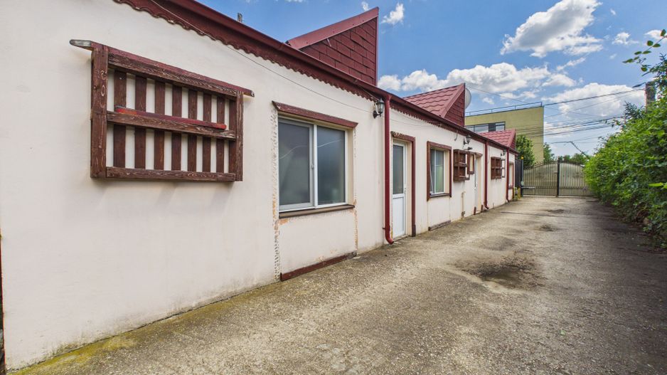 Vilă 10 camere + spațiu comercial | teren 1.300 mp | Otopeni 23 August - Poză 39