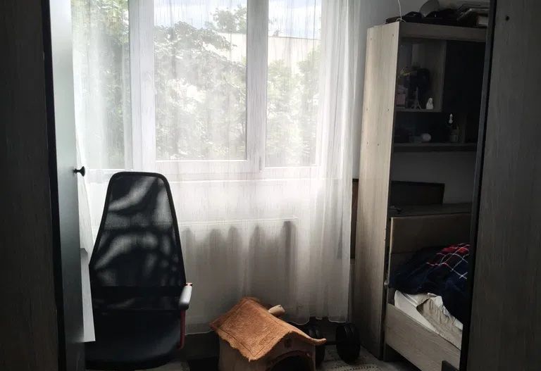 Apartament 3 camere de vanzare Drumul Taberei - Poză 3