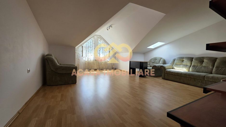 VILĂ SPAȚIOASĂ ÎN TĂTĂRAȘI | 450 MP | CURTE 400 MP - Poză 3