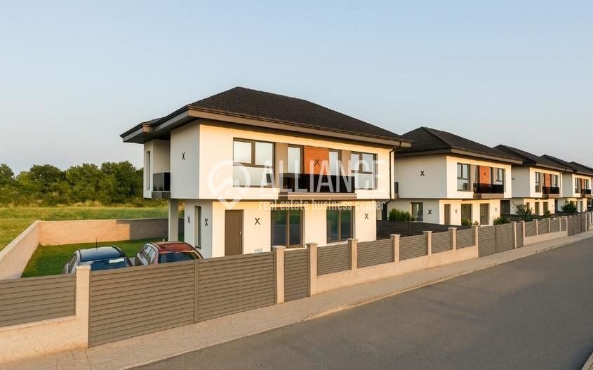 Valu lui Traian (COD 07) Casă P+1 cu teren de 265 mp - Poză 3