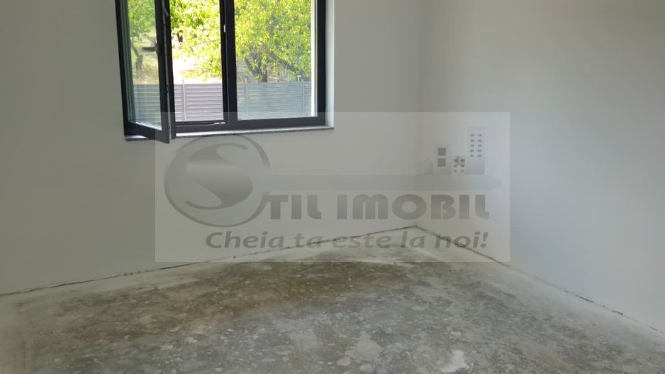 Casă de vânzare, zona Bârnova, jud. Iași - Poză 8