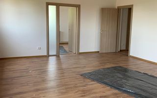 Casa individuala  *  14 camere *  1550 mp teren  * - Poză 3