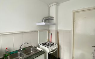 Apartament de 3 camere, 60mp, zona UMFST - Poză 11