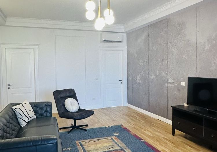 De inchiriata apartament 4 camere pe Calea Victoriei - Poză 1