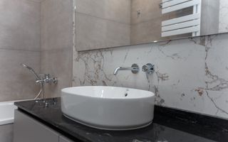 De închiriat apartament, 2 dormitoare, str. Teatrală 3, Centru. - Poză 4