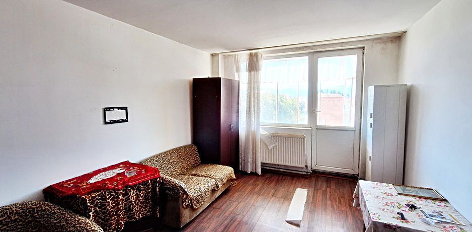 Apartament cu doua camere, etaj 3/4 in Fagaras, zona Garii, 34000 euro - Poză 2