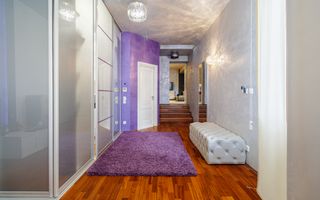 Resedinta premium| Teren de tenis | Piscină încălzită | Infrastructură completă! - Poză 17