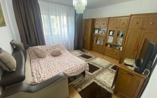 Apartament 2 camere decomandat zona strazii Bucegi - Poză 2