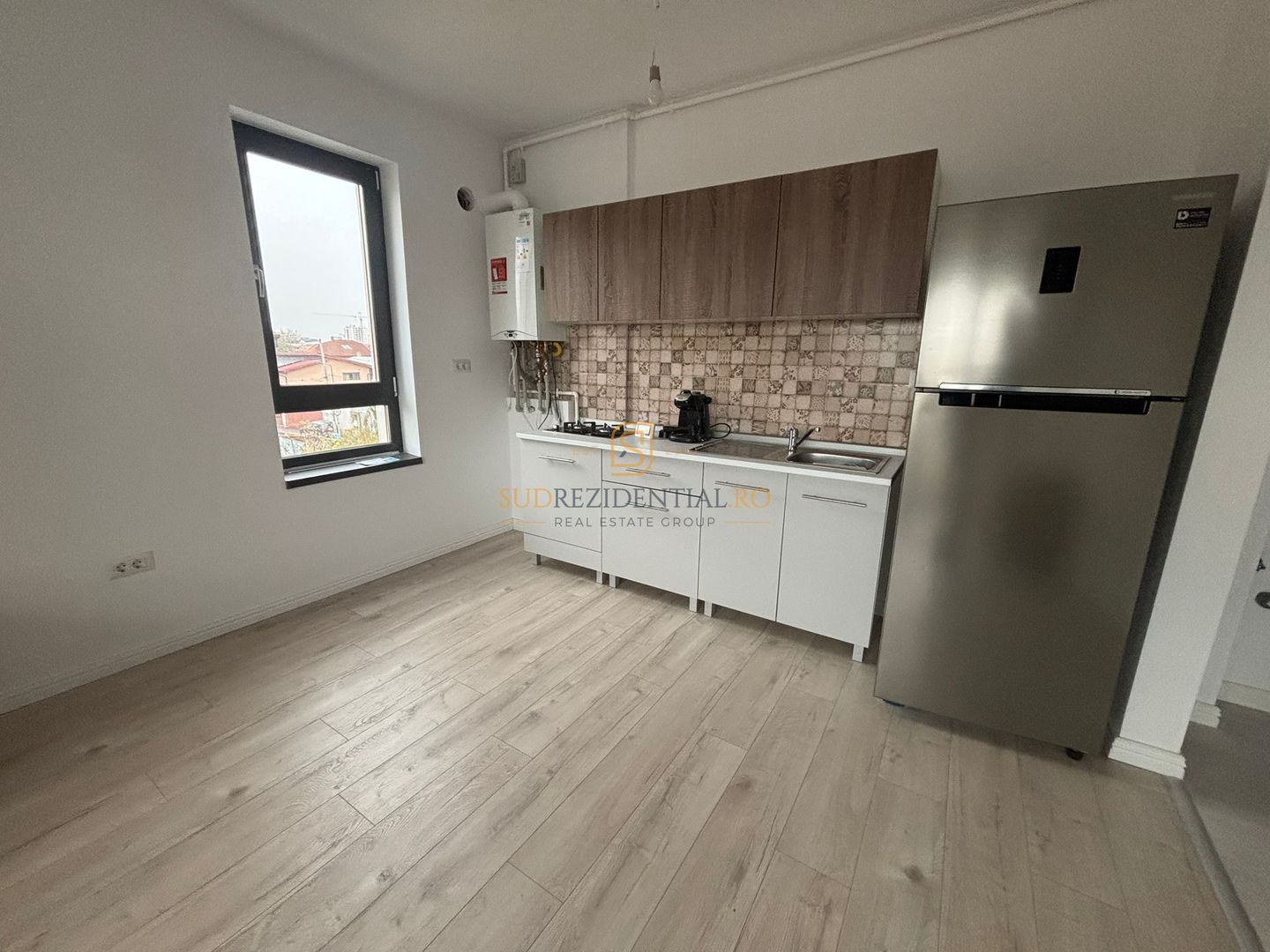 Apartament cu 2 camere, tip studio, 1/3 – Str.Arcadiei, Comision 0% - Poză 3