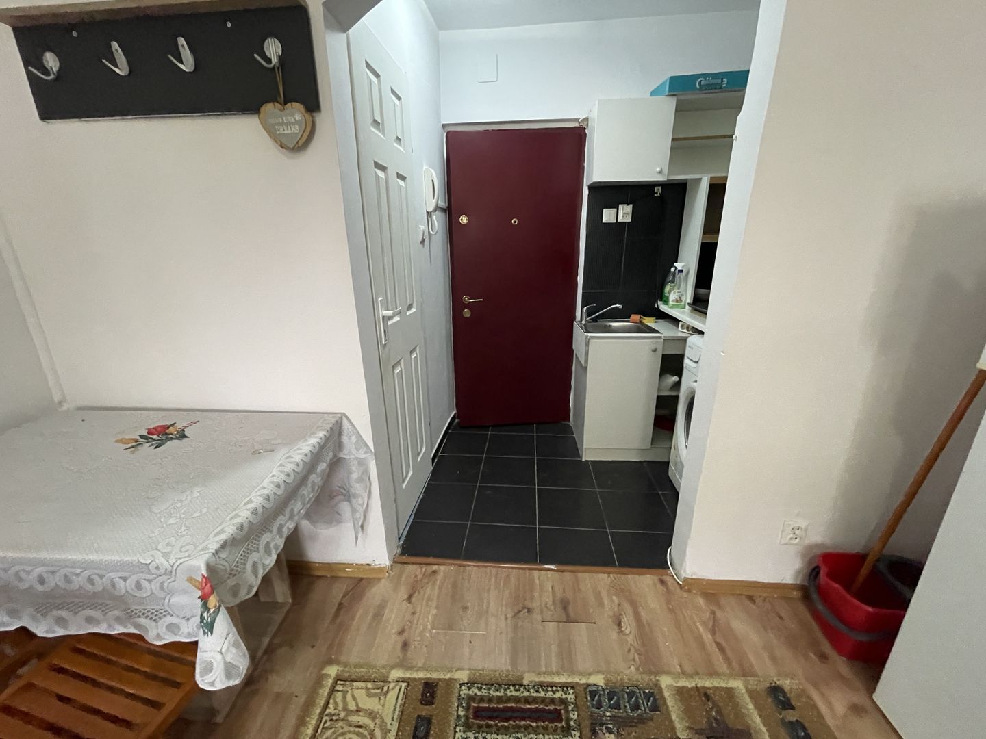 Garsonieră de vânzare în zona Aradului - Poză 9