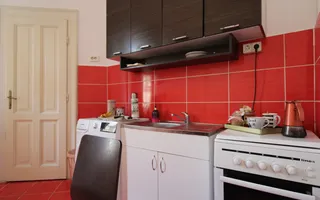 La casa, zona linistita, str Odobescu; camere spatioase, centrala proprie - Poză 16