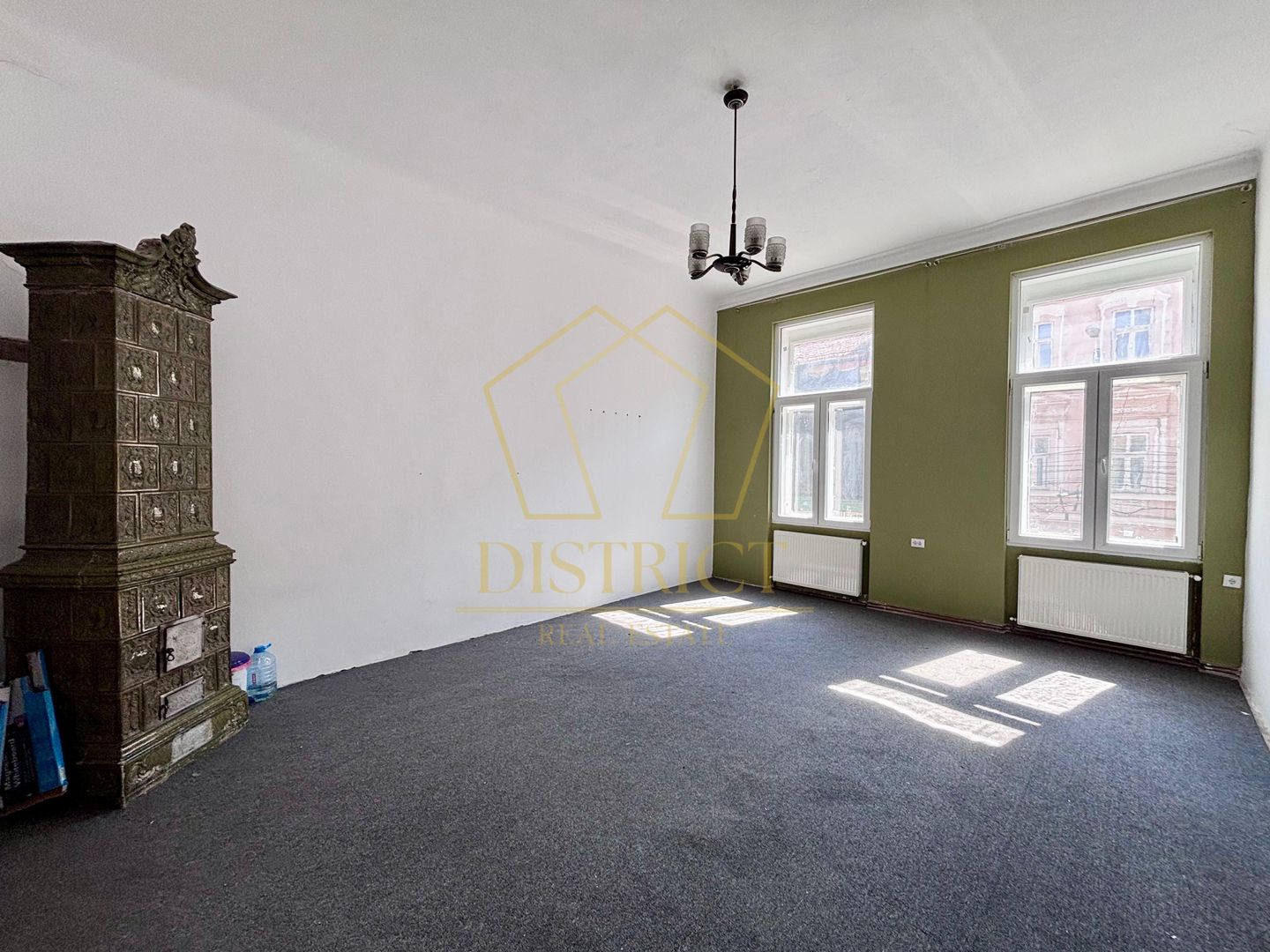 Apartament cu 3 camere pretabil firme, birouri | Traian - Poză 1