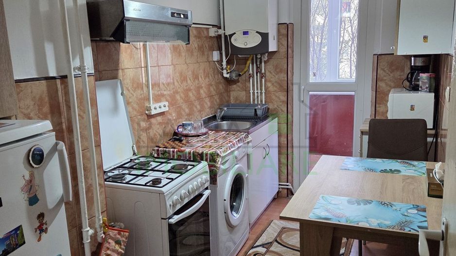 Apartament 2 camere decomandat , etaj 2,  mobilat și utilat - Poză 3