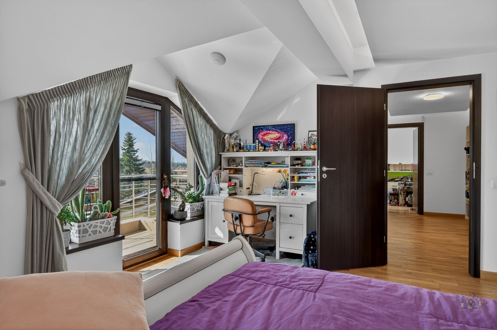 Vila cu design spectaculos, tehnologie smart & lifestyle complet - Poză 40