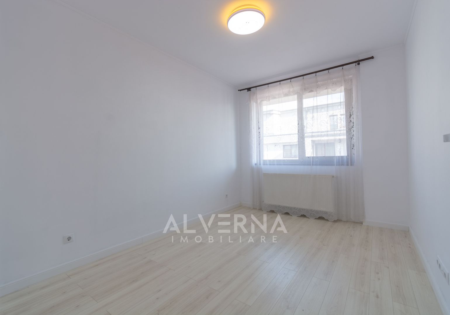 Apartament 3 camere | Finisat | 76 Mp | 2 Bai | Zona VIVO METRO - Poză 7
