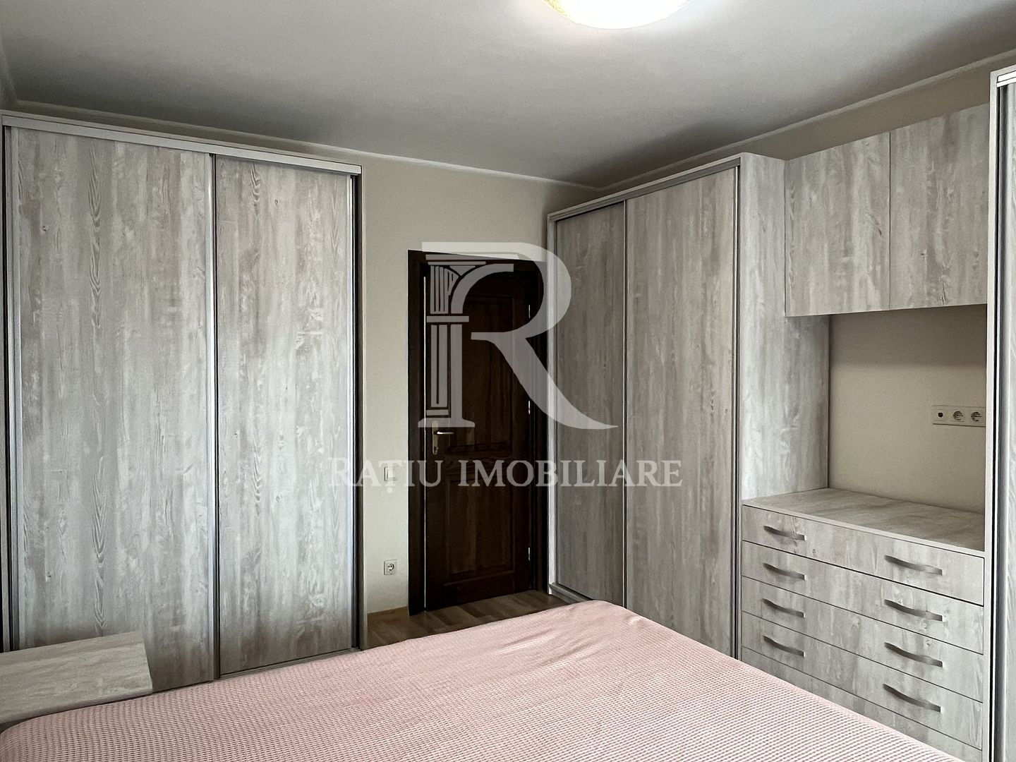 Apartament cu 2 camere | Ascensor | Loc de parcare | Cantemir | Oradea - Poză 9
