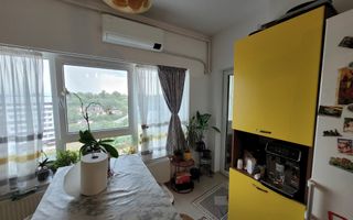 Apartament 3 camere DECOMANDAT - PACURARI - Poză 2