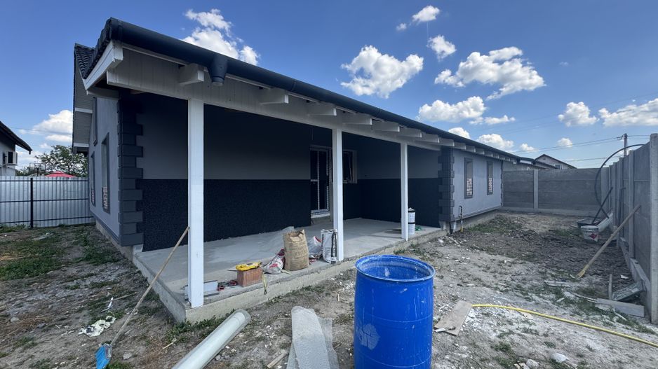 Casa Individuala Sanmihaiu Roman,Parter,4 Camere,2Bai,Toate Utilitatile - Poză 5