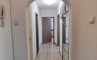 Apartament 2 camere, decomandat, mobilat si utilat, zona Vitan - Poză 4