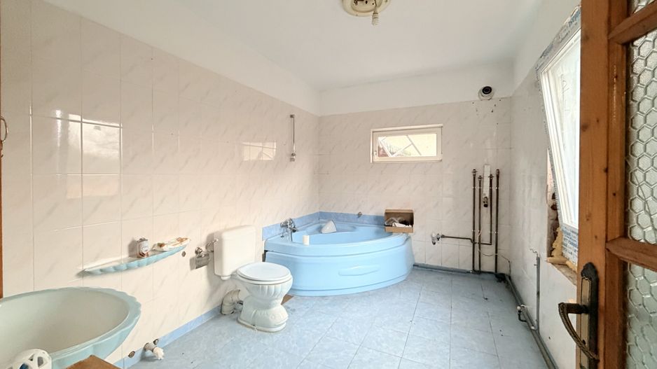 De vanzare imobil in zona Centrala - Mircea cel Bătrân - Poză 7