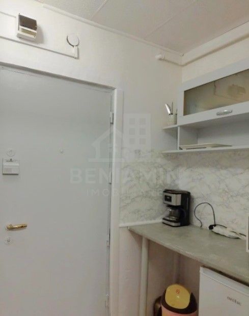 Garsoniera-24mp-Parter-Mobilata-Utilata-Zona Tractorul-Brasov - Poză 6